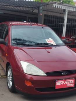 FORD - FOCUS - 2002/2002 - Vinho - Sob Consulta