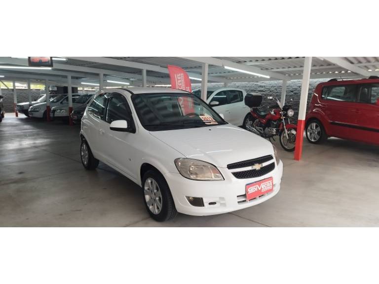 CHEVROLET - CELTA - 2012/2012 - Prata - R$ 29.900,00