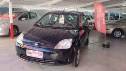 FORD - FIESTA - 2004/2004 - Preta - R$ 24.900,00