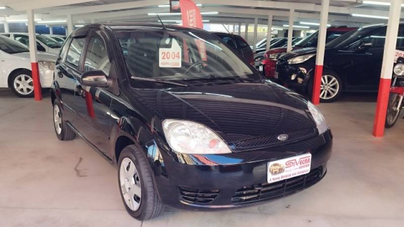 FORD - FIESTA - 2004/2004 - Preta - R$ 24.900,00