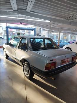 CHEVROLET - MONZA - 1987/1987 - Cinza - Sob Consulta