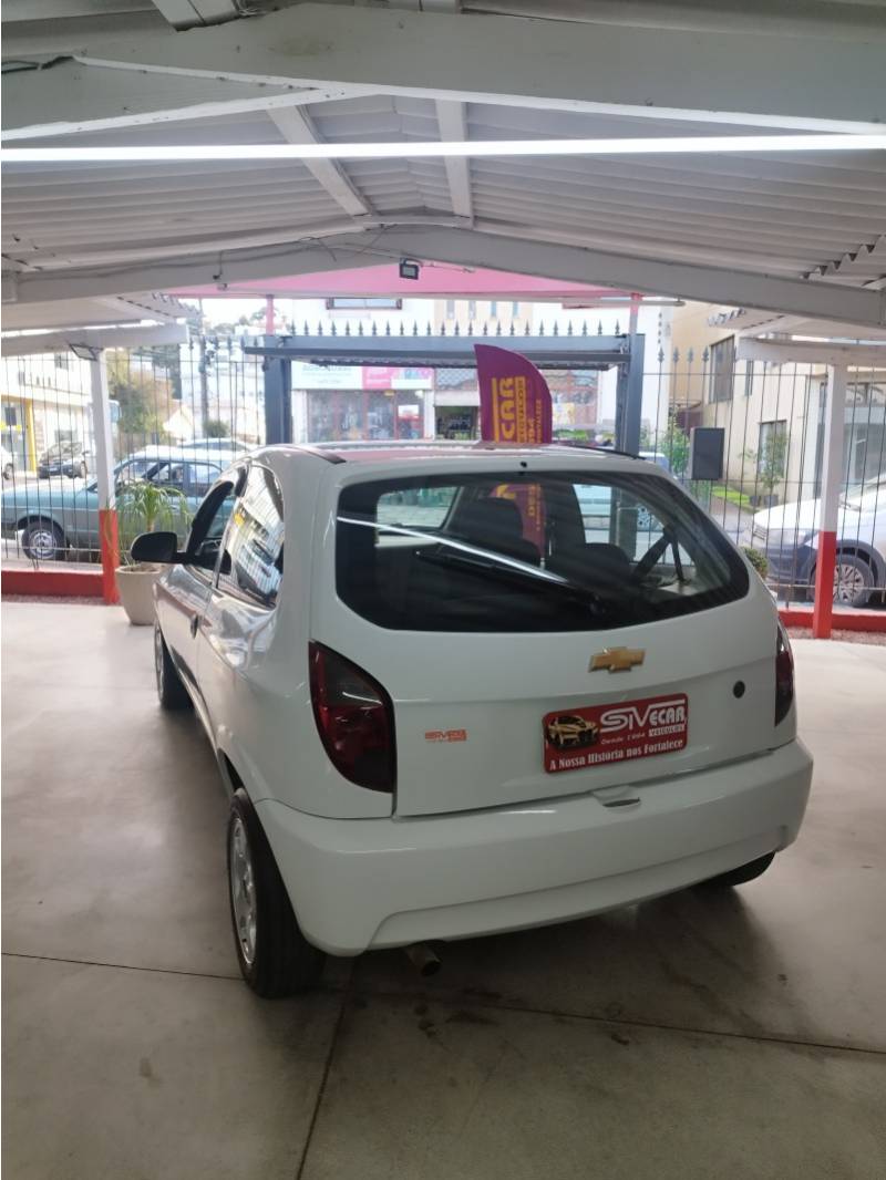 CHEVROLET - CELTA - 2008/2008 - Branca - R$ 20.900,00